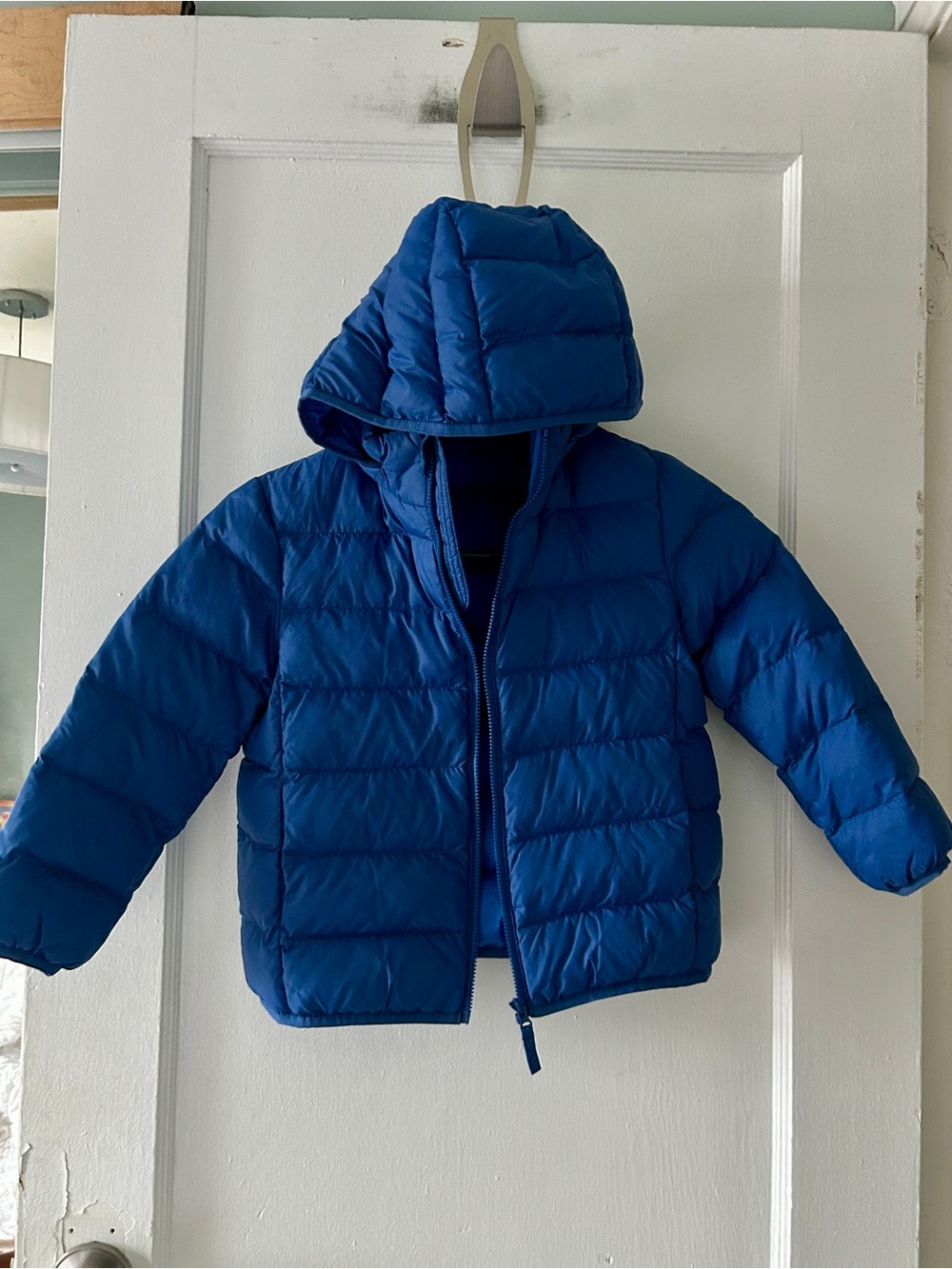 BNWOT Uniqlo Kids 3-4T Blue Hooded Puffer Jacket